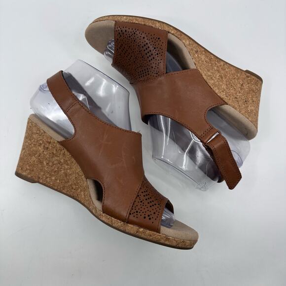 Clarks Lafley Joy Wedge Sandals Open Toe Leather Brown Womens Size US 7.5 EU 38 - Picture 4 of 8